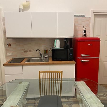 Touristhouse Monopoli 10 Bed & Breakfast Екстериор снимка