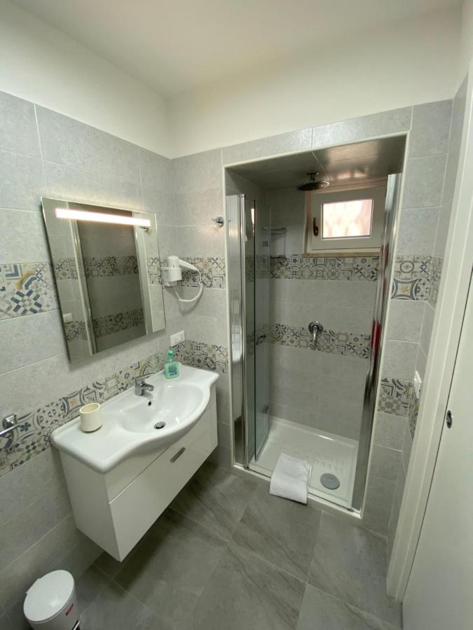 Touristhouse Monopoli 10 Bed & Breakfast Екстериор снимка