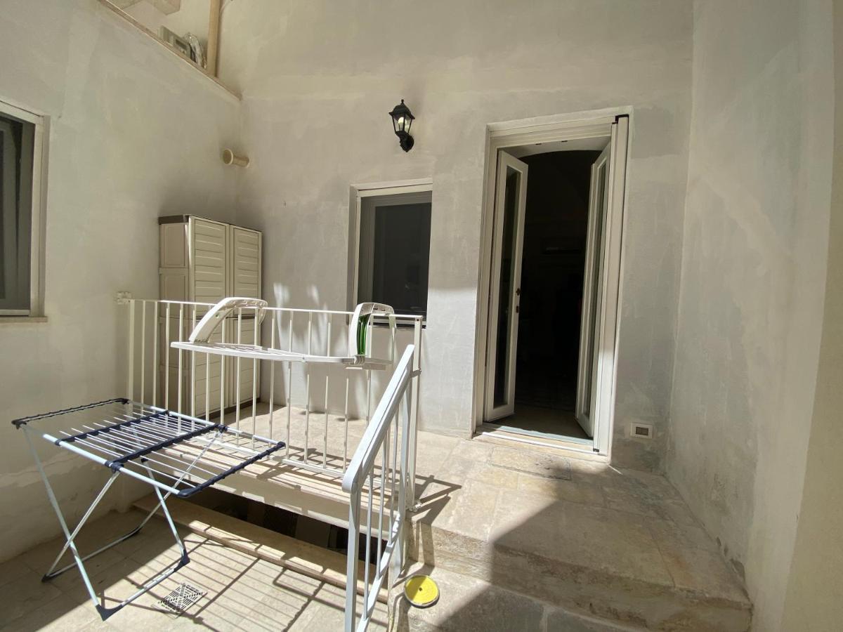 Touristhouse Monopoli 10 Bed & Breakfast Екстериор снимка